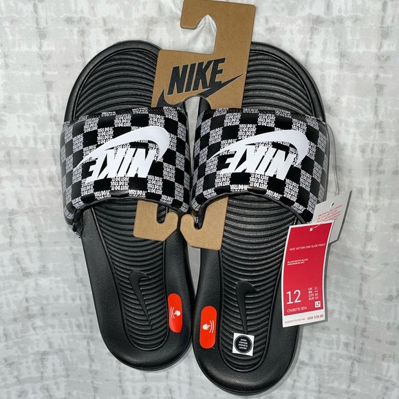 Nike Victori One Slide Sandal 